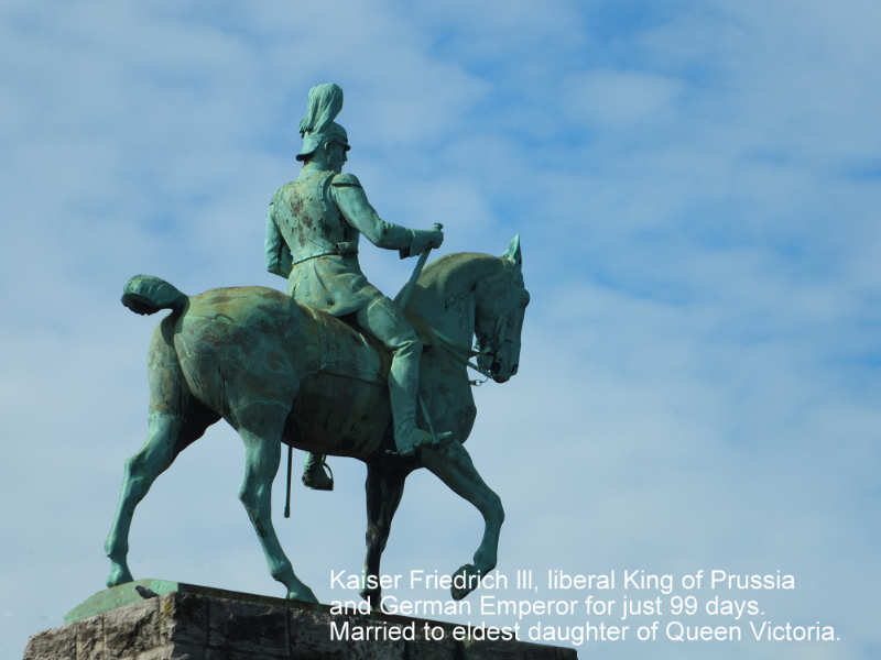 Freidrich lll statue