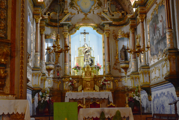 Altar cathedra