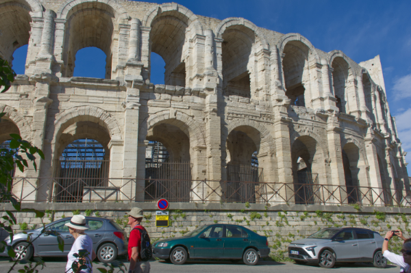 Arles